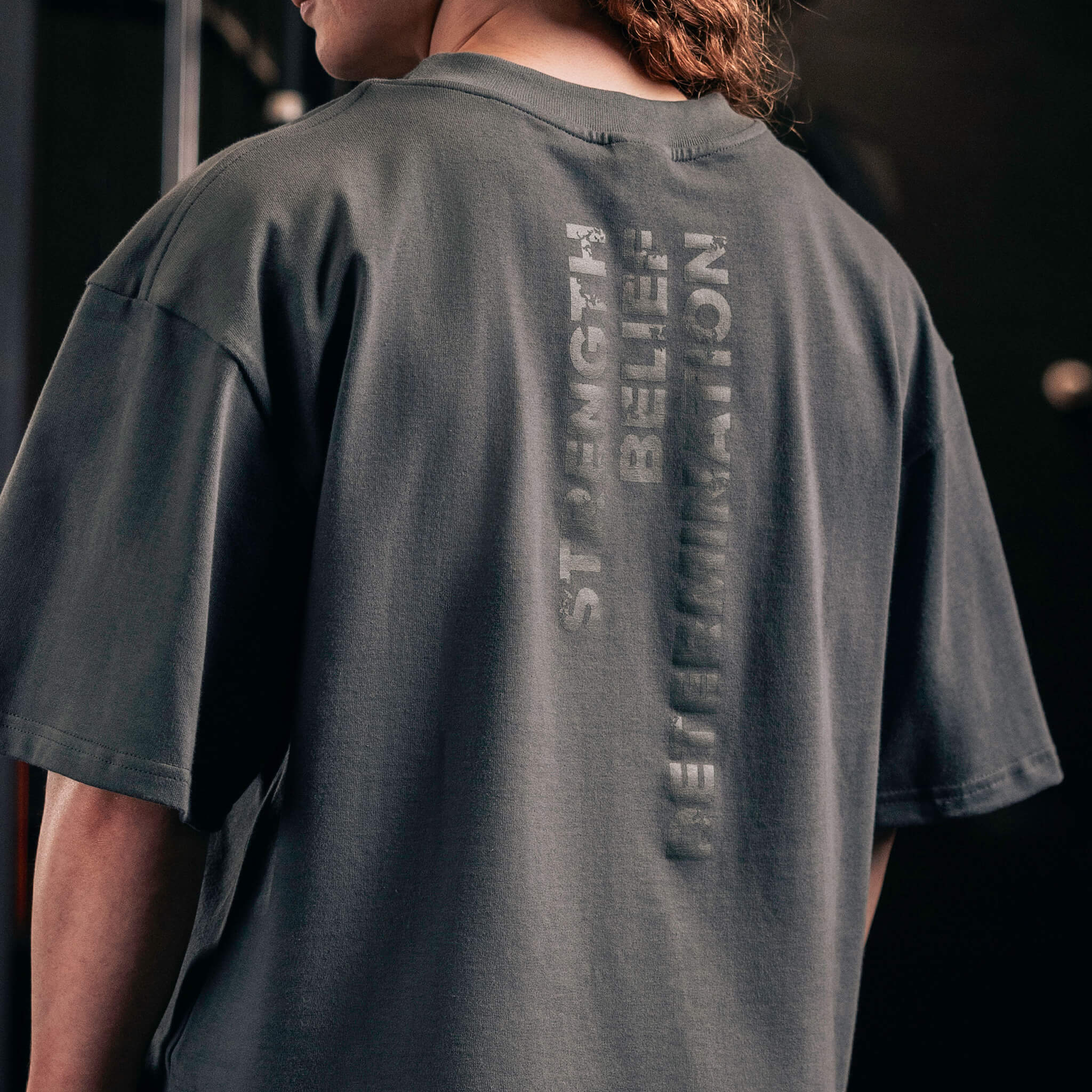 Oversized-T-shirt-04 (1)