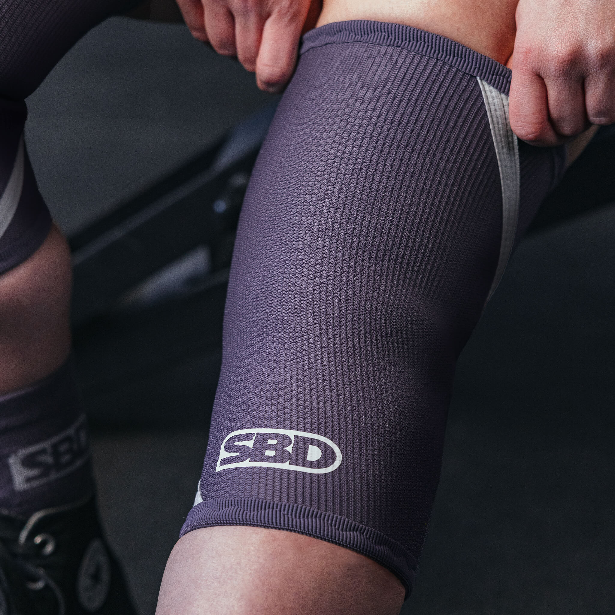 Powerlifting-Knee-Sleeves-04 (1)