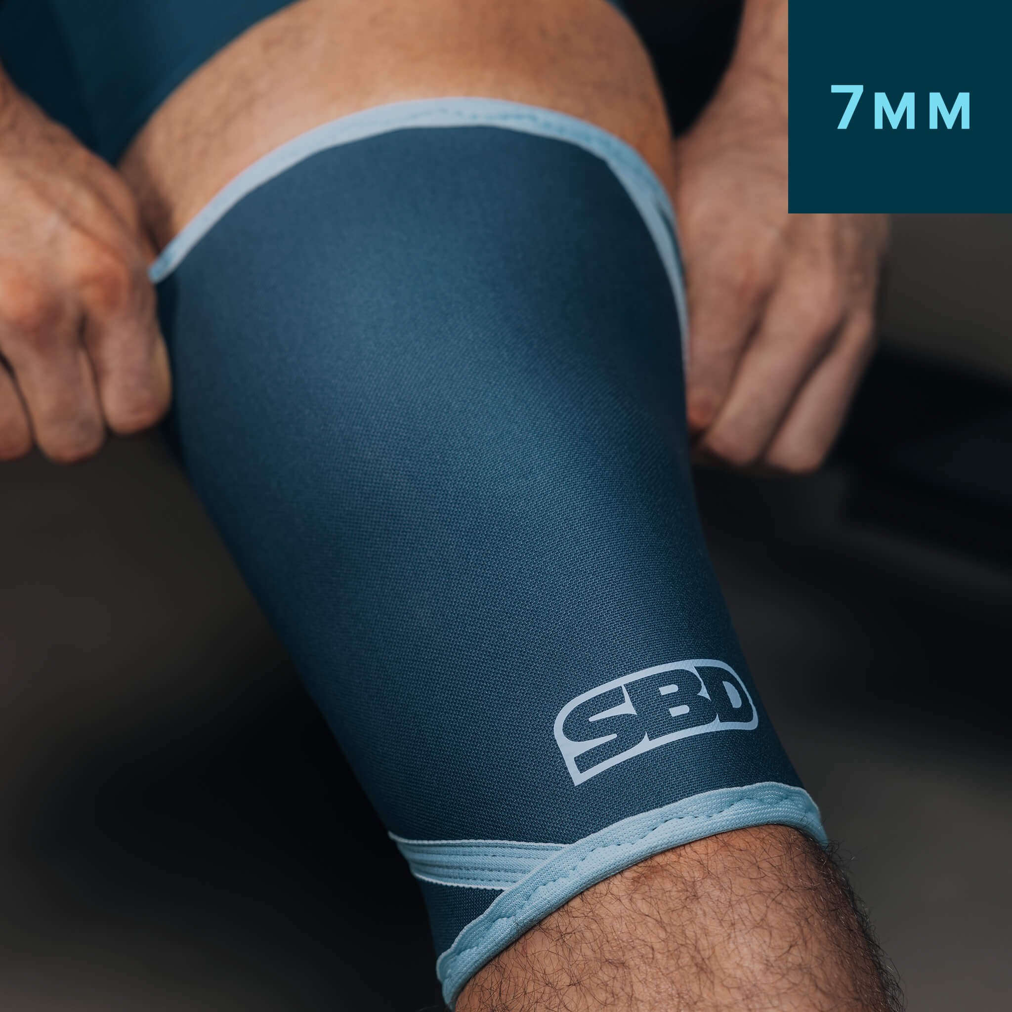 Reflect-7mm-Knee-Sleeves-01-Snipe (1)