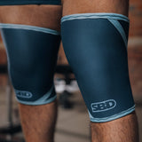 Reflect-7mm-Knee-Sleeves-02 (1)